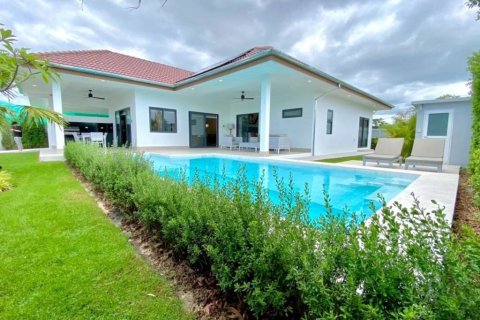 Villa in Hua Hin, Thailand 3 bedrooms № 176820