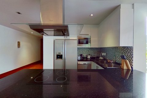 Дуплекс в Пхукете, Таиланд с 4 спальнями  № 149218 - фото 5