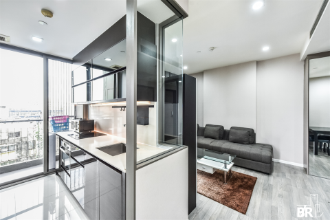 Condo in Bangkok, Thailand, 2 bedrooms № 201913 - photo 6