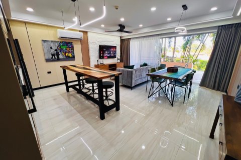 Студия в кондо в Паттайе, Таиланд № 173079 - фото 3