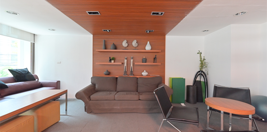 Condo in Bangkok, Thailand, 2 bedrooms  № 186801