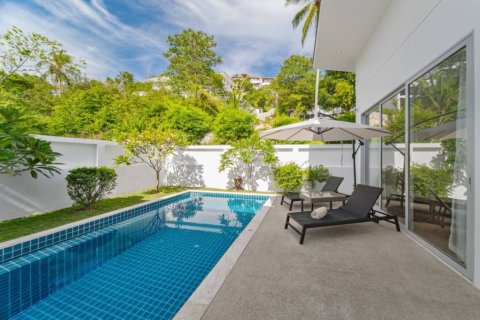 Вилла в Сураттхани, Таиланд с 2 спальнями № 116973 - фото 1