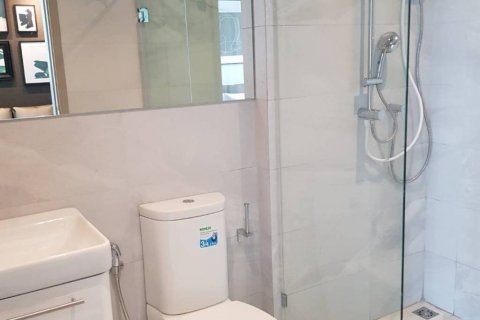 Condo in Bangkok, Thailand, 1 bedroom  № 116976 - photo 3