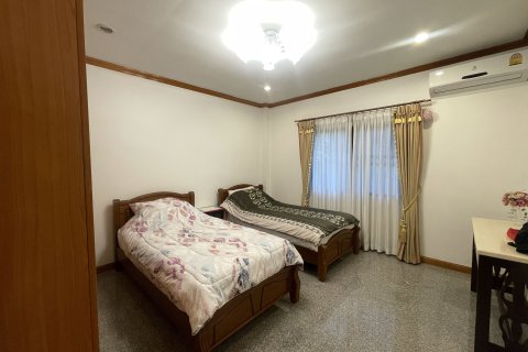 Villa in Hua Hin, Thailand 3 bedrooms № 151242 - photo 22