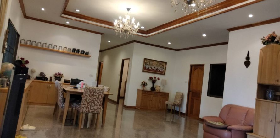 Вилла в Хуа Хине, Таиланд с 3 спальнями  № 151242