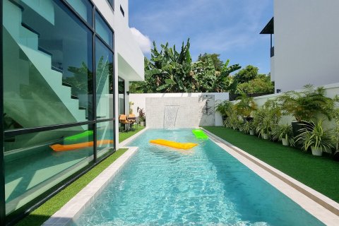 Villa à Phuket, Thaïlande 3 chambres № 151239 - photo 2