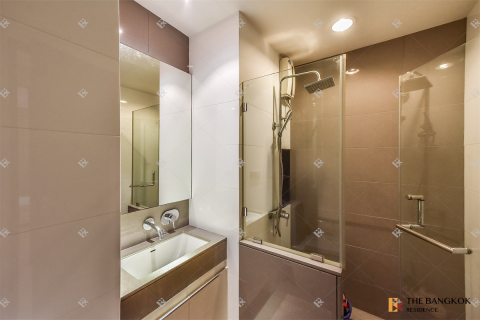 Condo in Bangkok, Thailand, 2 bedrooms  № 188672