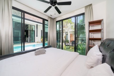 Villa à Phuket, Thaïlande 4 chambres № 138288 - photo 15