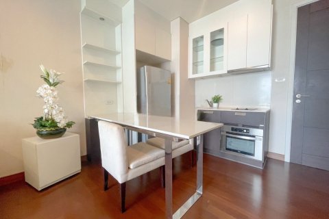 Studio dans le Condo à Watthana, Bangkok, Thaïlande  № 160645 - photo 5