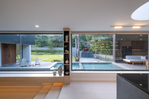 Villa in Chiang Mai, Thailand 6 bedrooms № 160642 - photo 14