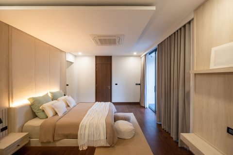 Villa in Chiang Mai, Thailand 6 bedrooms № 160642 - photo 30