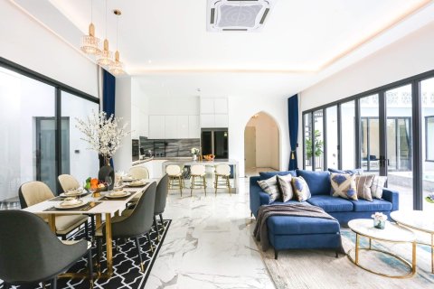 Villa in Bang Tao, Thailand 3 Schlafzimmer № 223414 - Foto 18