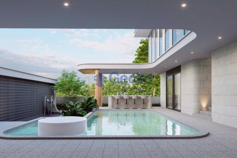 House in Pattaya, Thailand 5 bedrooms № 195894 - photo 14