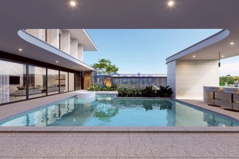House in Pattaya, Thailand 5 bedrooms № 195894 - photo 20