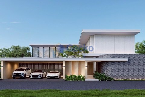 House in Pattaya, Thailand 5 bedrooms № 195894 - photo 3
