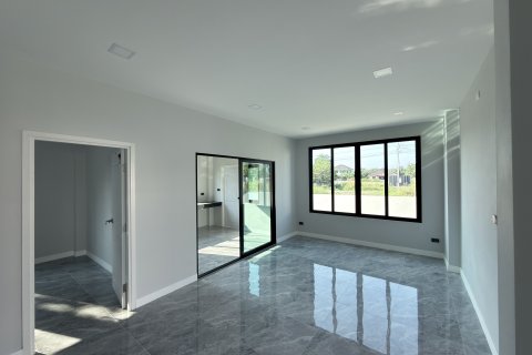 Вилла в Чиангмае, Таиланд с 4 спальнями  № 170462 - фото 2