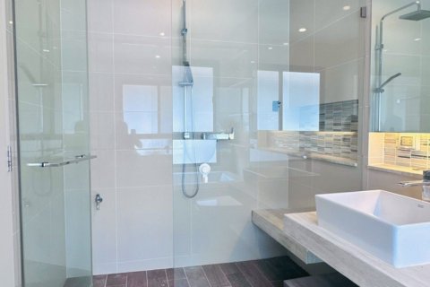 Дом в Самутпракане, Таиланд с 5 спальнями  № 170466 - фото 29