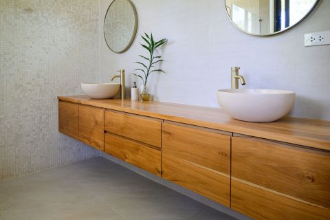 Вилла в Сураттхани, Таиланд с 5 спальнями № 170464 - фото 24