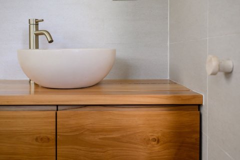 Вилла в Сураттхани, Таиланд с 5 спальнями № 170464 - фото 25