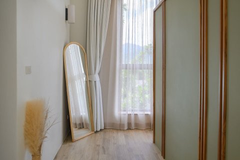 Вилла в Сураттхани, Таиланд с 5 спальнями № 170464 - фото 19