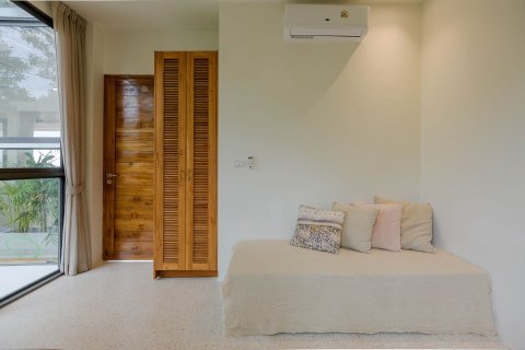 Вилла в Сураттхани, Таиланд с 5 спальнями № 170464 - фото 16