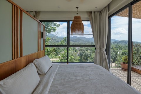 Вилла в Сураттхани, Таиланд с 5 спальнями № 170464 - фото 4