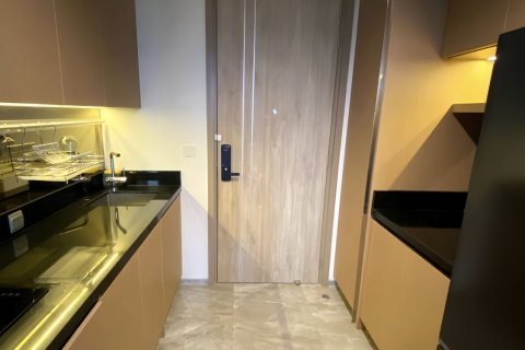 Studio dans le Condo à Watthana, Bangkok, Thaïlande  № 170463 - photo 3