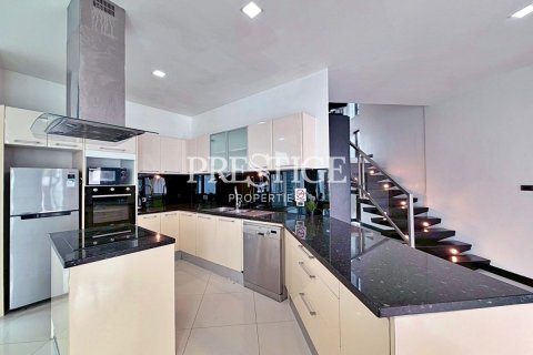บ้านในพัทยา, ประเทศไทย 4 ห้องนอน № 198719 - รูปถ่าย 11