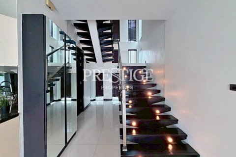 บ้านในพัทยา, ประเทศไทย 4 ห้องนอน № 198719 - รูปถ่าย 18