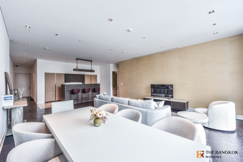 Condo in Bangkok, Thailand, 3 bedrooms  № 186416