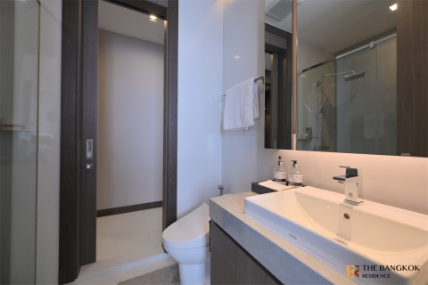 Condo in Bangkok, Thailand, 2 bedrooms  № 186415 - photo 10
