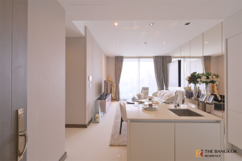 Condo in Bangkok, Thailand, 2 bedrooms  № 186415 - photo 8
