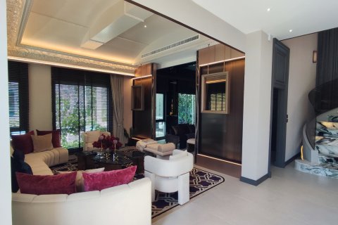 Villa à Bangkok, Thaïlande 5 chambres № 165429 - photo 3