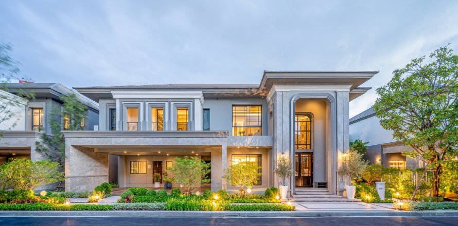 Villa à Bangkok, Thaïlande 4 chambres № 165430