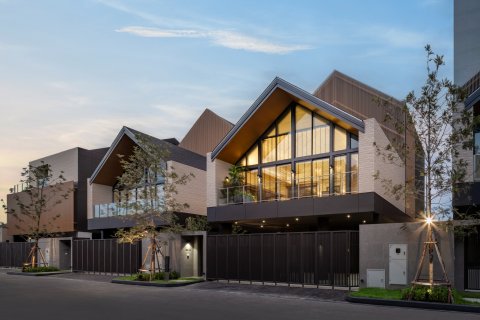 Villa in Bangkok, Thailand 3 bedrooms № 165427