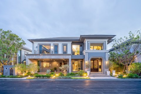 Villa in Bangkok, Thailand 4 bedrooms № 165431