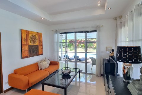 Villa in Phuket, Thailand 2 bedrooms № 171566 - photo 8
