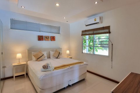 Villa in Phuket, Thailand 2 bedrooms № 171566 - photo 10