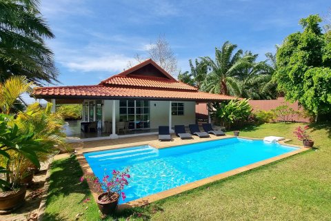 Villa in Phuket, Thailand 2 bedrooms № 171566