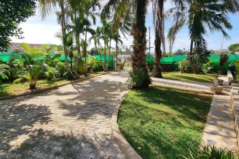 Villa in Phuket, Thailand 2 bedrooms № 171566 - photo 19