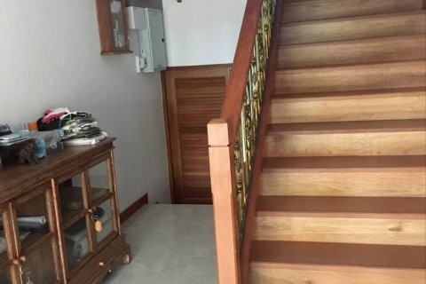 House in Chiang Mai, Thailand 3 bedrooms № 171568 - photo 14