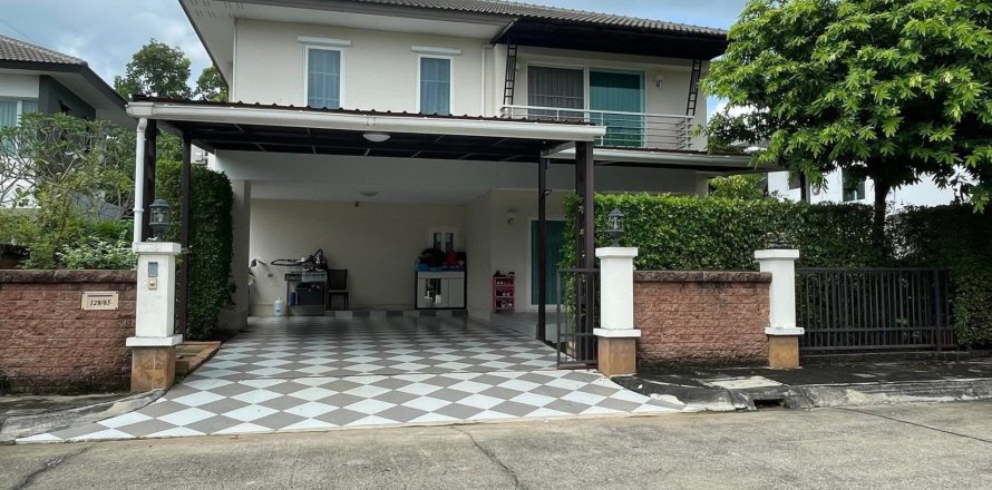House in San Kamphaeng, Thailand 4 bedrooms № 171567