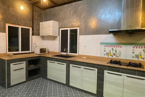 House in San Kamphaeng, Thailand 4 bedrooms № 171567 - photo 4
