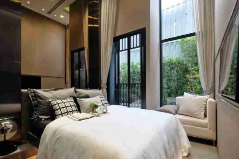 Condo in Thonburi, Bangkok, Thailand, 2 bedrooms  № 183997 - photo 12