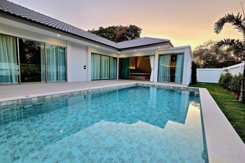 Villa à Hua Hin, Thaïlande 3 chambres № 167858 - photo 2