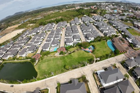 Villa in Phuket, Thailand 6 bedrooms № 164304 - photo 6