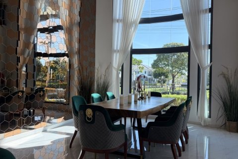 Villa in Phuket, Thailand 6 bedrooms № 164304 - photo 20