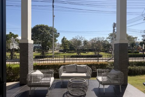 Villa in Phuket, Thailand 6 bedrooms № 164304 - photo 22