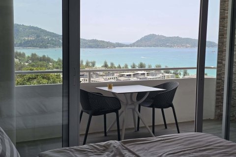 Townhouse in Kathu, Thailand 3 bedrooms № 164223 - photo 1