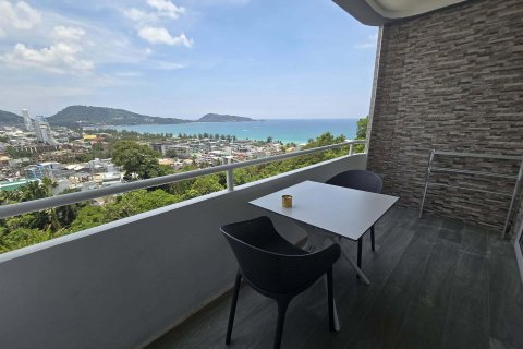 Townhouse in Kathu, Thailand 3 bedrooms № 164223 - photo 3